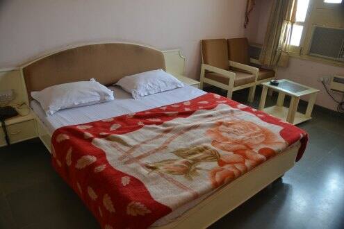 Hotel Gokuldham, Nathdwara 2